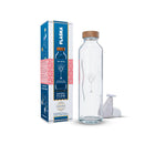 Botella de cristal y su caja de la colección energy flow con diseño geométrico sobre fondo blanco.