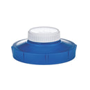 tarros de cristal con tapa azul haciendo segunda fermentacion de kefir