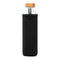 vista posterior botella de agua de cristal flaska con funda de neopreno negra